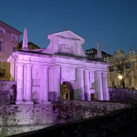 Via Carducci Casa Vacanze Guest house Bergamo
