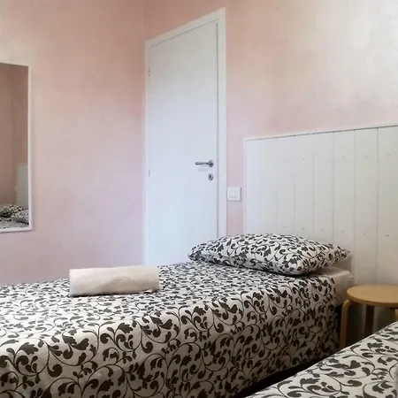 Guest house Via Carducci Casa Vacanze *