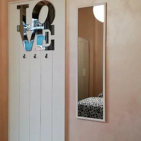 Via Carducci Casa Vacanze *